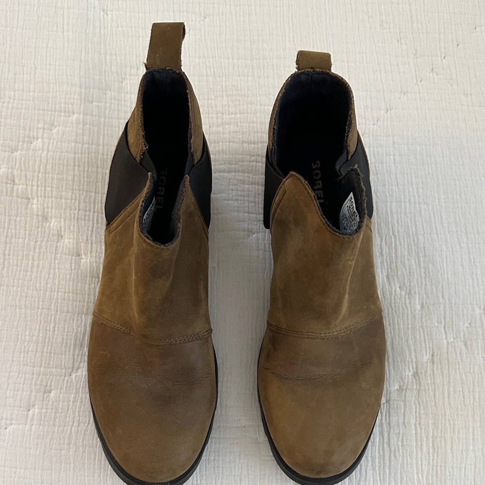 Sorel “Emelie Chelsea” Brown Waterproof Leather Boots